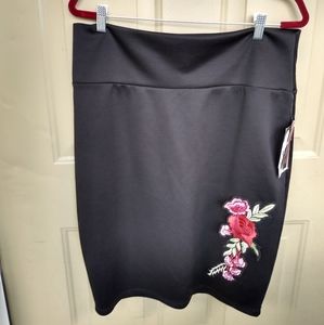 Black rose applique Scuba pencil skirt